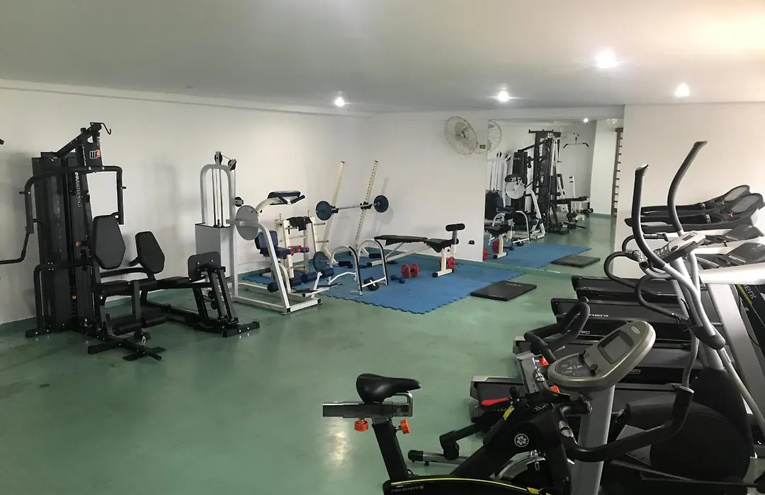 APTO 4 - COND BEIRA MAR, 3 dorm, 2 suítes, Ar-Cond, Wi-Fi, 2 Garagens, Piscina-1